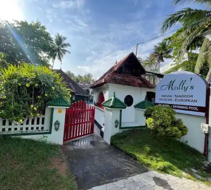 Molly's Retreat