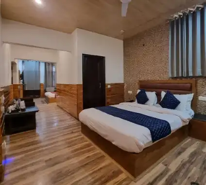 HOTEL DIVYANSH