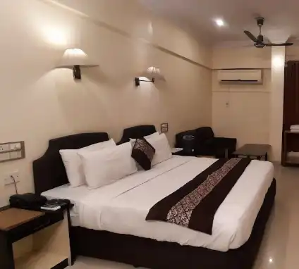 Chandra Inn