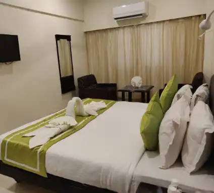 Chandra Inn