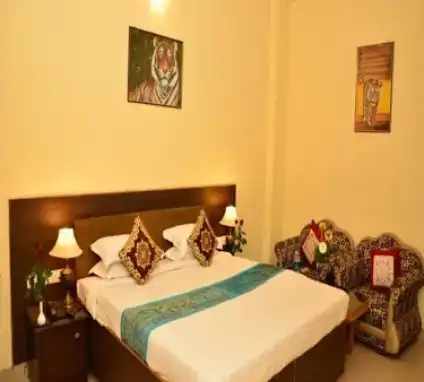 Hotel Ananta Palace