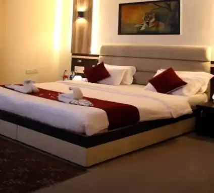Hotel Ananta Palace