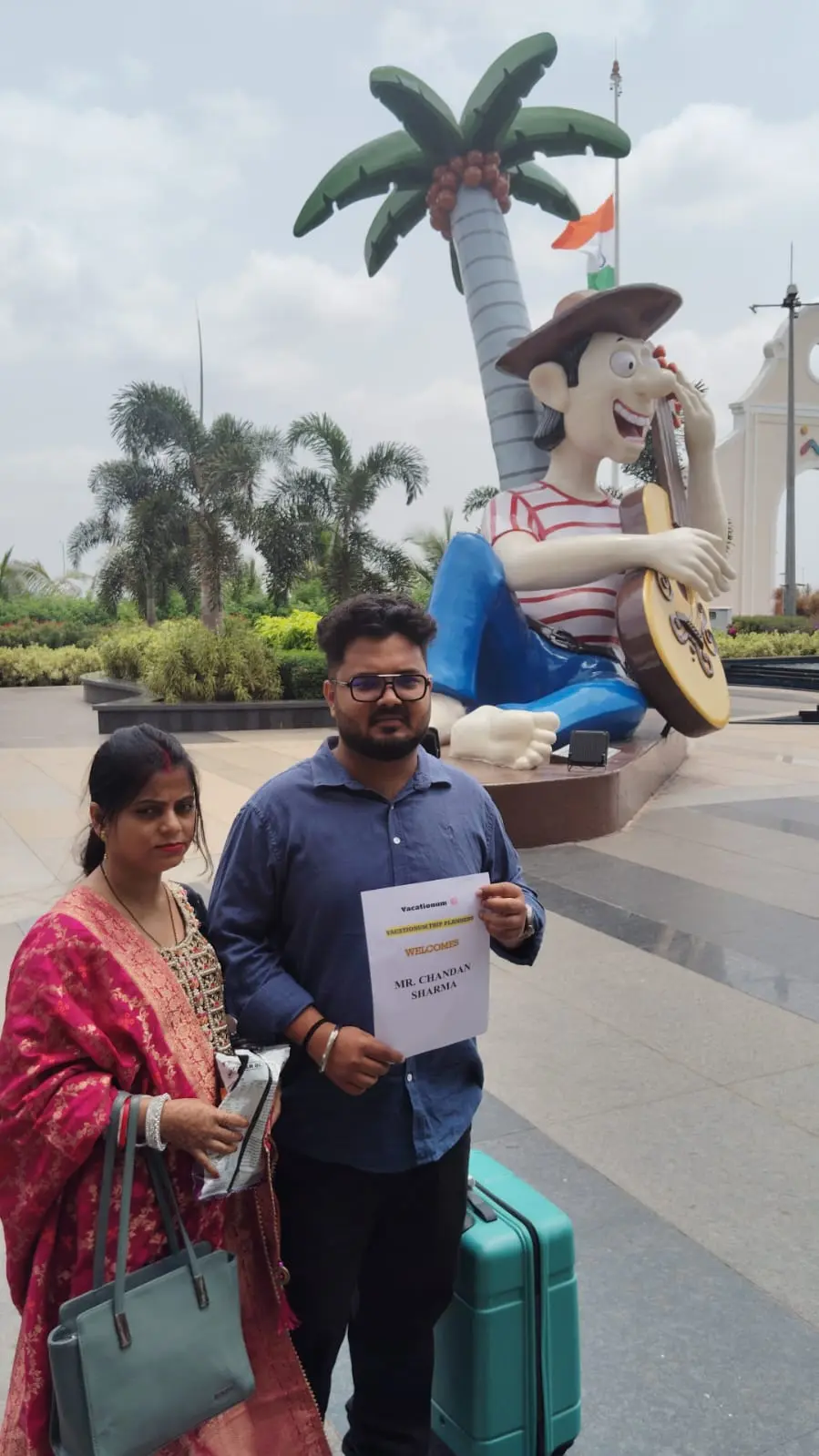 Vacationum Trip Planners welcome couple for Goa honeymoon.
